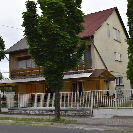Aranypart 49-51 Apartman Siofok Exterior photo