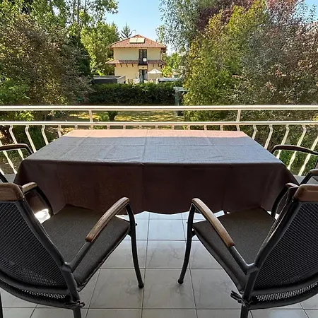 Aranypart 49-51 Apartman Siofok Exterior photo