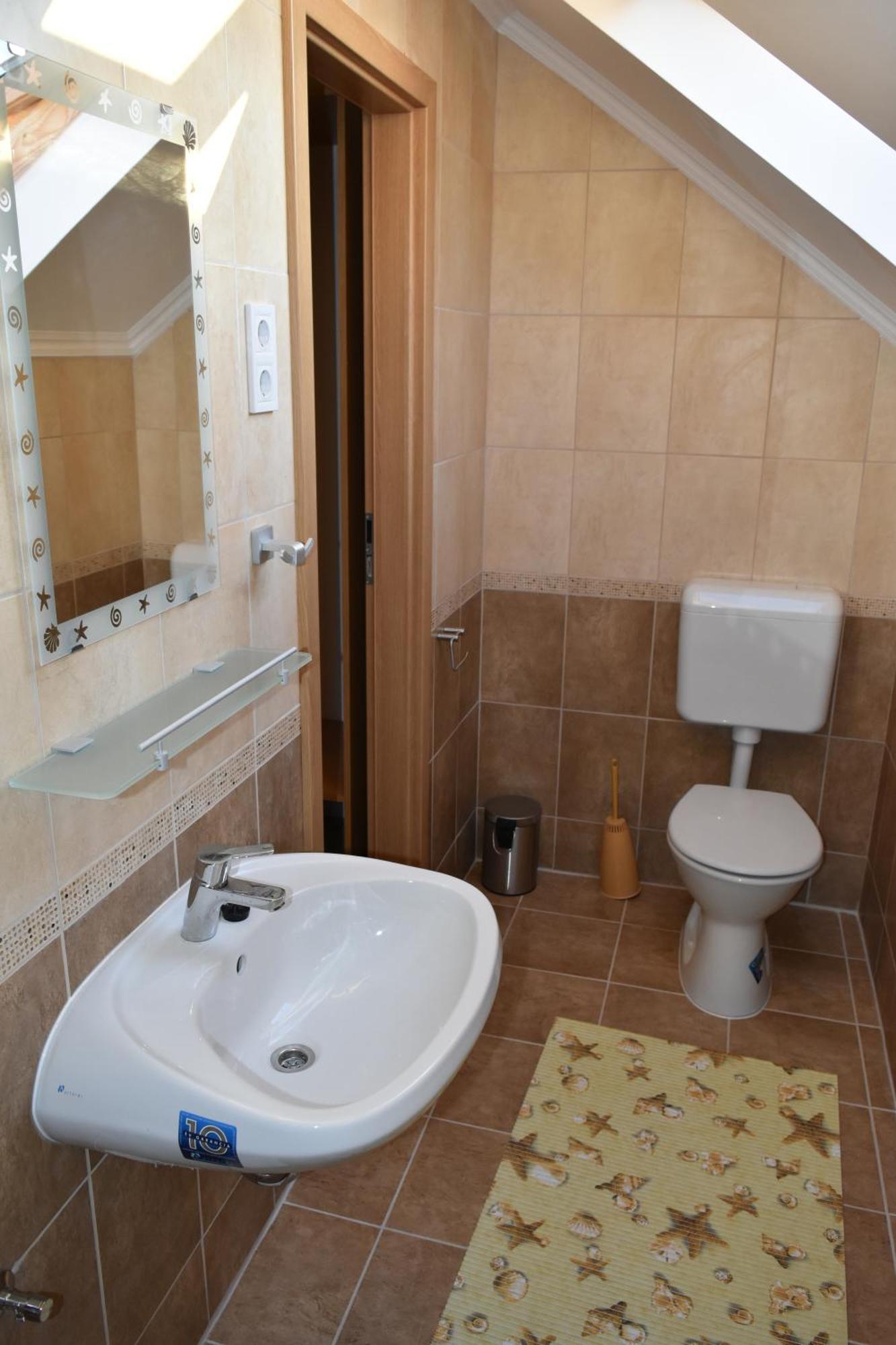 Apartment Aranypart 49-51 Siófok