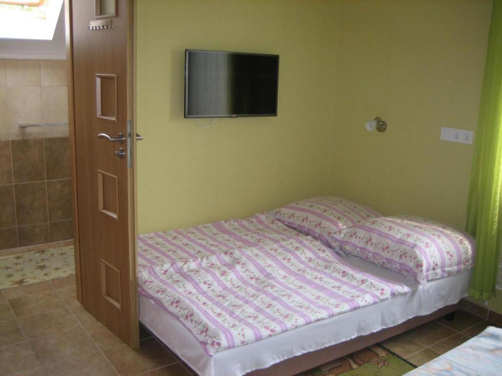 Aranypart 49-51 Siofok