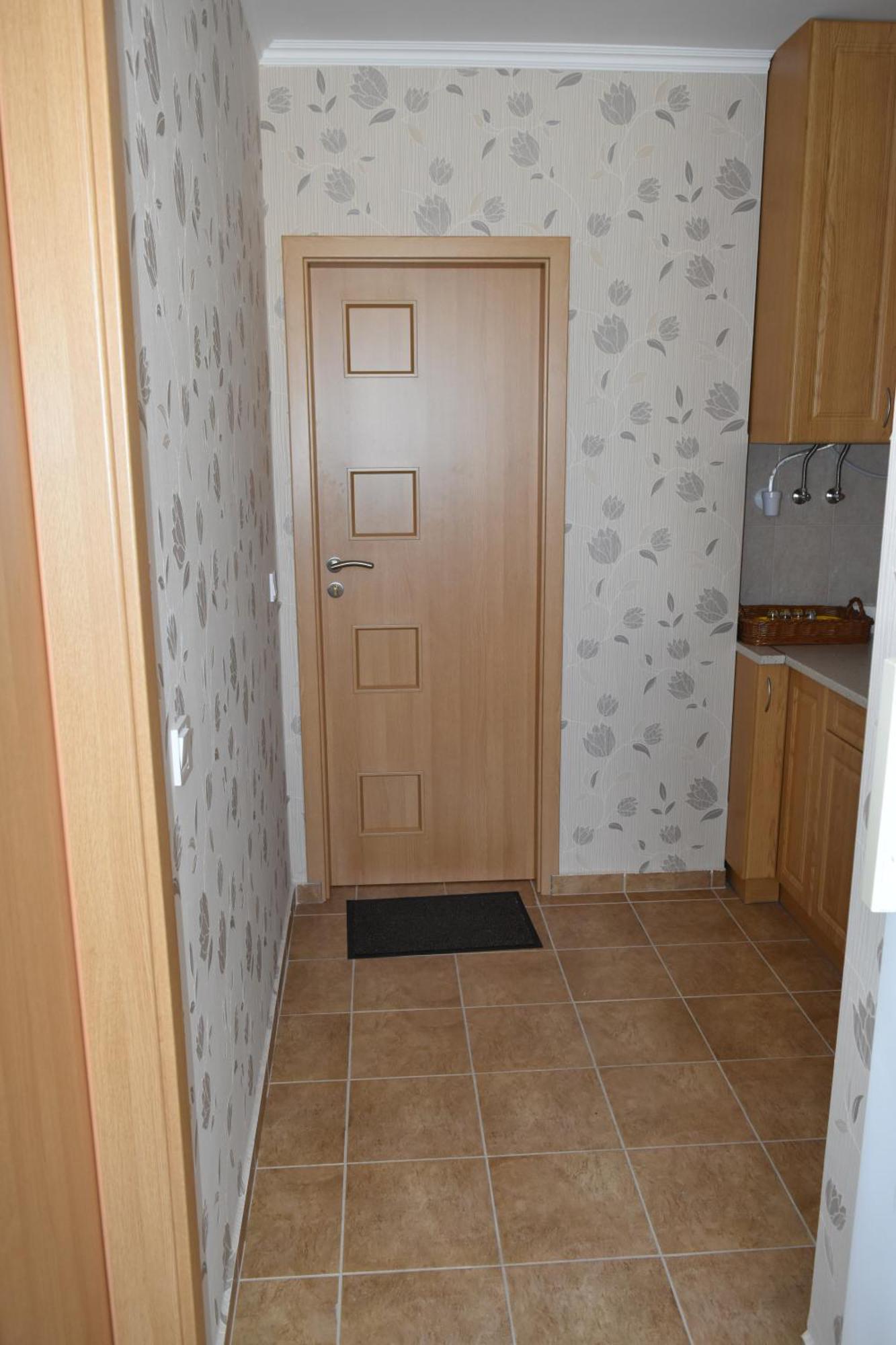 Apartment Aranypart 49-51 *